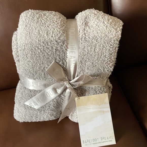 Barefoot Dreams Bedding Barefoot Dreams Barefoot Dreams Luxe